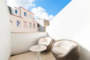 Exquisite Townhouse in Lisbon City Center- PRIVATE GARAGE & TERRACE - Image 5