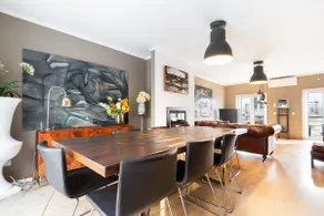 Exquisite Townhouse in Lisbon City Center- PRIVATE GARAGE & TERRACE - Image 4