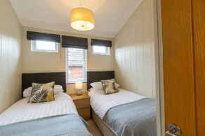 Lakeside 4 Lodge - Image 3