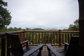 The Ridge: A Modern Cabin - Image 4