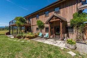 The Clydesdale Suite (Olympic Peninsula) - Image 3