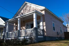 Remodeled Historic House Walkable to Everything - Image 2