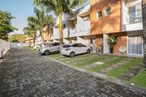 House in a gated community in Maresias, in the Atlantic Forest biome. - Image 4