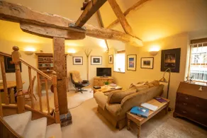 The Cart Shed, Ufton Fields - Image 3