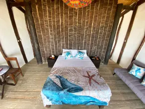 ”Beautiful HOUSE on the BEACH of Canoas de Punta Sal” - Image 4