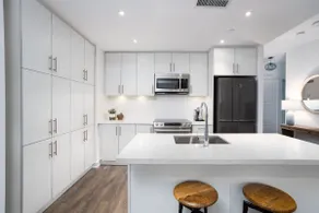 Amazing 2BR/2BA Resort Condo w/ Balcony & Parking! - Image 3