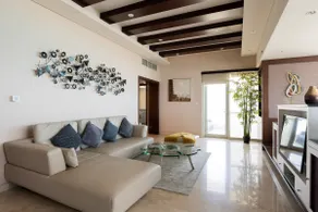 Vivacious 4BR With Sea & Marina View - Image 4