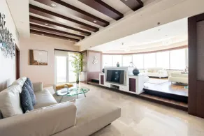 Vivacious 4BR With Sea & Marina View - Image 5