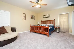 LARGE HOME, Minutes 2 Cedar Point & Waterparks - Image 4