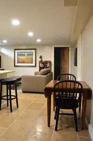 Comfortable 2 Bedroom self- check in w/kitchen - Image 4