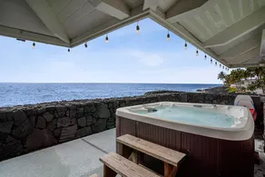 Stunning Ocean Front Home - Image 4