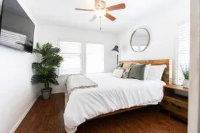 Cozy home, LONG TERM AVAIL. Wi-Fi, Washer/Dryer - Image 3