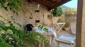 Cozy house near the Asco Gorge - Image 4