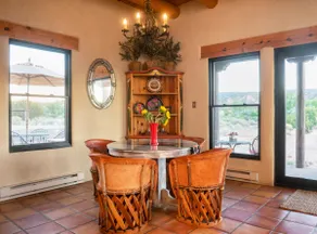 Viento del Rio - Abiquiu Casita W/Private Hot Tub - Image 4