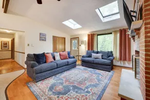 Serene Escape for Friends and Families - Image 2