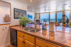Oceanfront Condo on Sand, Walk to Carlsbad Village - Image 4