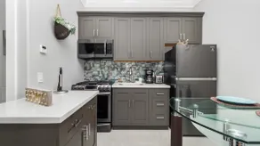 Private Studio+ kitchen near Disneyland - Image 4