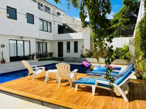 Private house, great location, 30 meters from the beach - Image 3