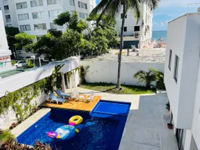 Private house, great location, 30 meters from the beach - Image 2