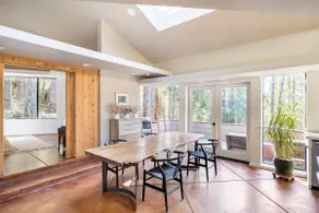 Private and spacious redwoods retreat at Sea Ranch - Image 5