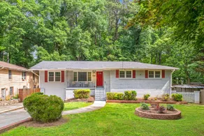 Large and Luxurious Modern Reno 10 min from DT ATL - Image 2