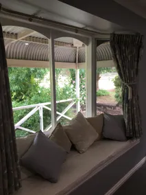 Tranquility & peace on a secluded rural property. - Image 5