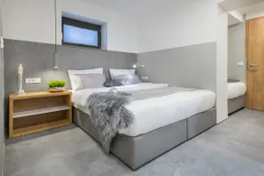 Classic Studio Terrace | Parking | Pet Friendly - Image 3