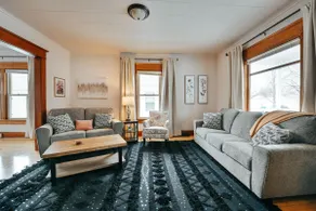 Group friendly, 3 bedrm Home/Comfort & Convenience - Image 4