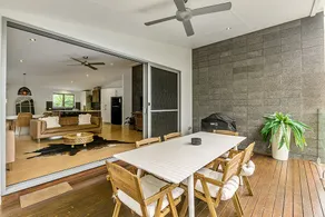 Byron Bay Holiday Homes - Marie and Fred's Villa - Image 5