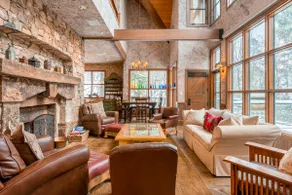 Sundance Huge Cabin-Stor badtunna, eldstäder i varje rum, tunnland av avskildhet - Image 4