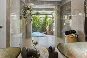 Serenity-DoubleSpa-GasLogFire-Outstanding Location - Image 4