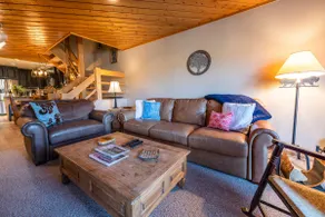 Mountain Vista Eagle's Nest: Hot Tub & Fireplace! - Image 3