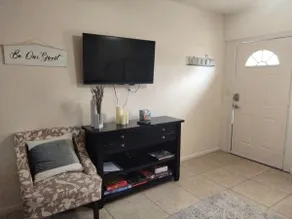 Clean and Cozy Guest Home - Image 5