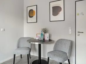Numa | Medium Studio with Kitchenette & Balcony - Image 4