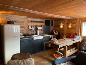 Stay in the nostalgic-modern style Chalet Geimen - Image 5