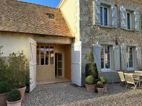 Garden apartment in village house - Image 3