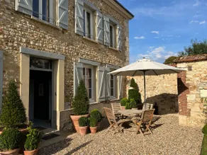 Garden apartment in village house - Image 5
