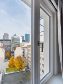Numa | Large Studio w/ Kitchenette near Messe - Image 2