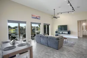 Lake House Minutes to Downtown Mt. Dora and Eustis - Image 4