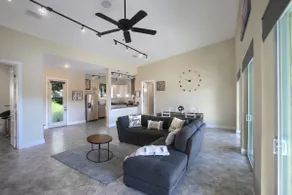 Lake House Minutes to Downtown Mt. Dora and Eustis - Image 3