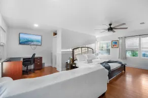 Palmetto Loft w/ Balcony 2 blocks from Lighthouse! - Image 2