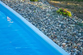 A rural house with a swimming pool and surrounded by nature - Image 5