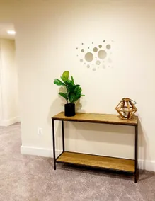 Upscale Basement Apartment (Private Entrance) - Image 4