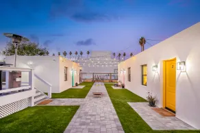 The Stanley is your Chandler Oasis with 3 Suites - Image 2