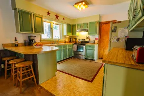 Forest Lane - Roomy Mt Snow Home with Hot Tub - Image 5
