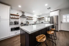 The Gathering Pines - Captivating Luxury Home w/AC - Image 3