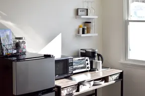 Suite and Simple - Private 3rd Floor Efficiency - Image 3