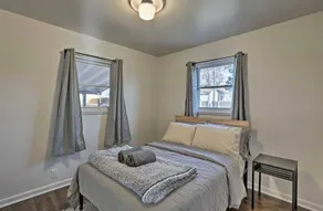 10 min to Denver & Anschutz Medical! Cute & Comfy! - Image 3