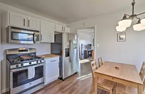 10 min to Denver & Anschutz Medical! Cute & Comfy! - Image 4