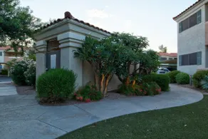 Luxury Paradise Valley Condo Complete Remodel - Image 3